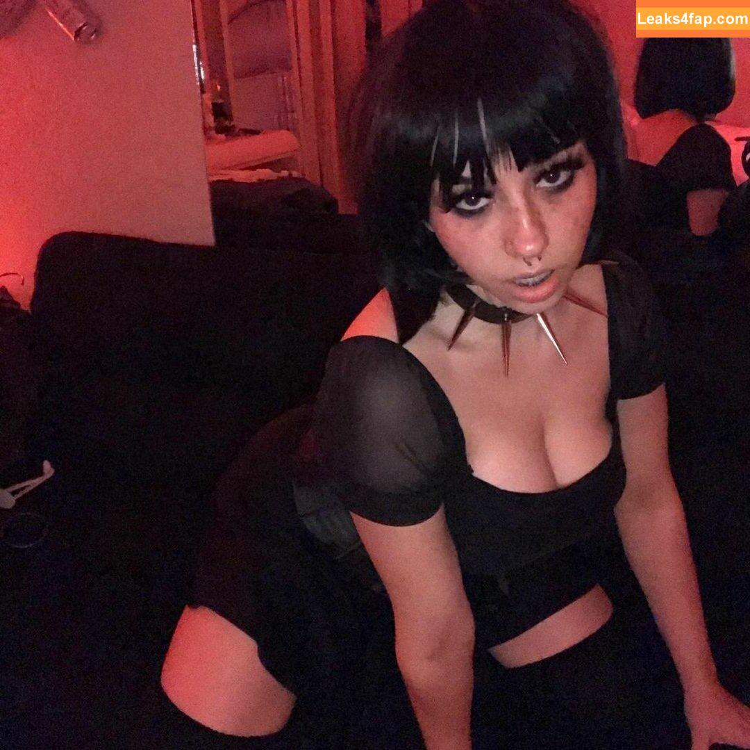 V0l4til3 / bbabydollyy leaked photo photo #0023