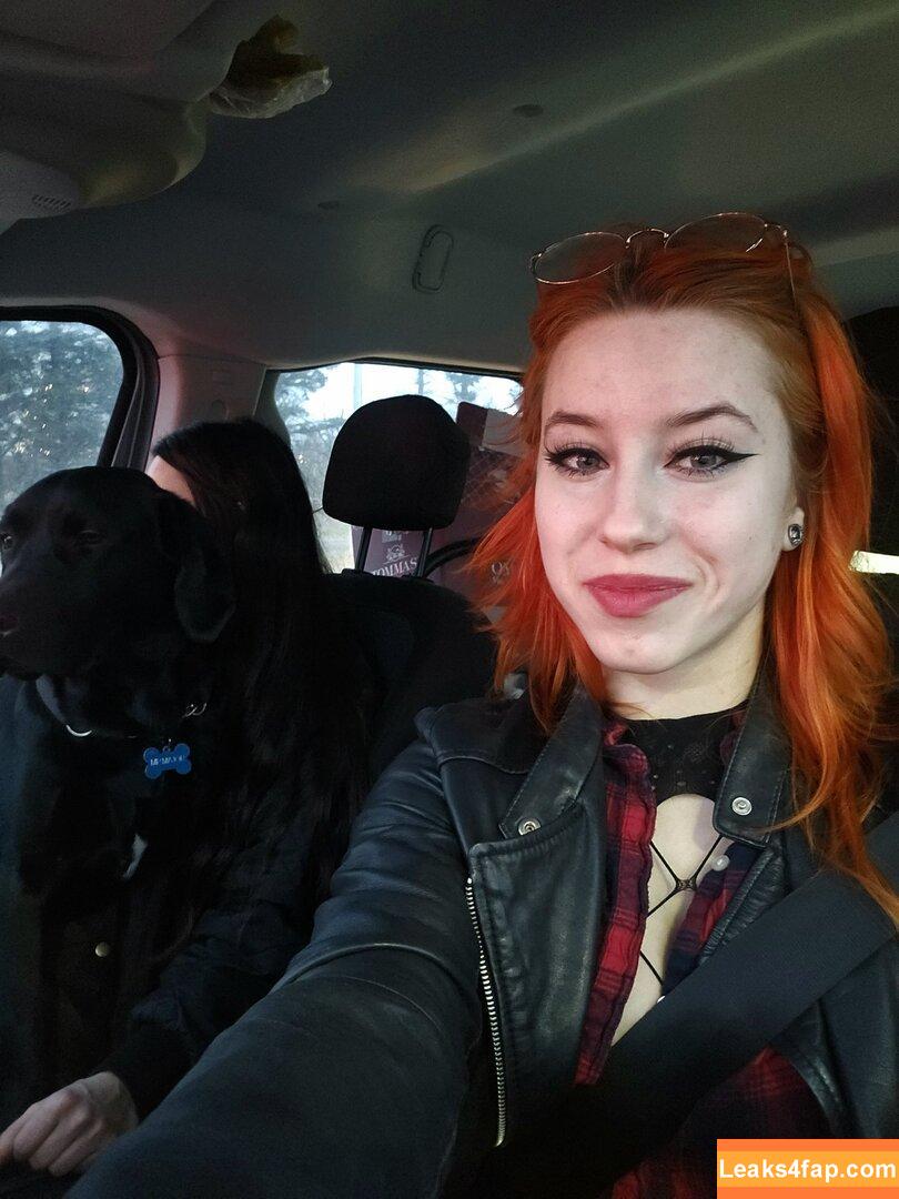 _v0ss_ /  leaked photo photo #0006