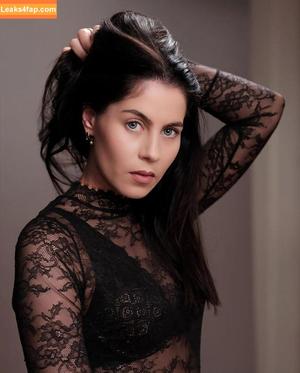 Valea Katharina Scalabrino photo #0033