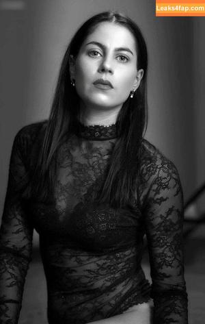 Valea Katharina Scalabrino photo #0034