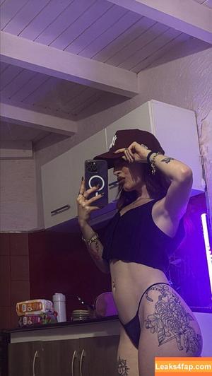 Valen Pinto photo #0109