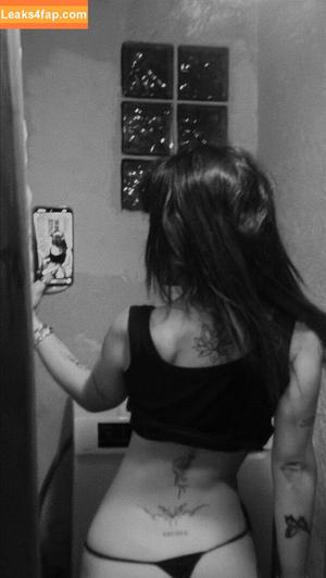 Valen Pinto photo #0110