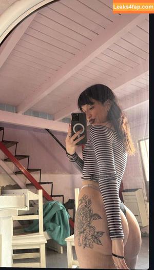 Valen Pinto photo #0121