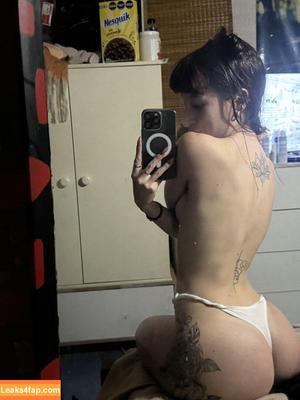 Valen Pinto photo #0122