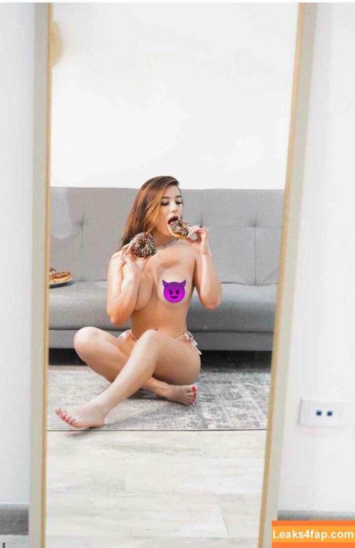 Valeng222 / Valentina Gomez / valeng222_ leaked photo photo #0049