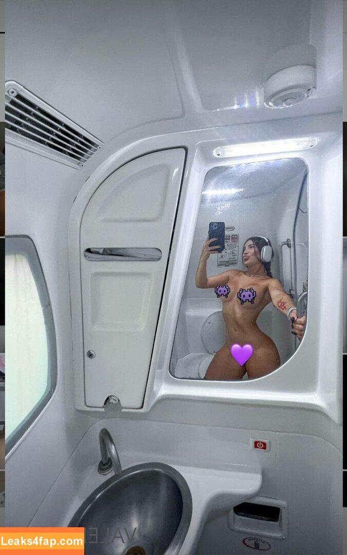 Valeng222 / Valentina Gomez / valeng222_ leaked photo photo #0081