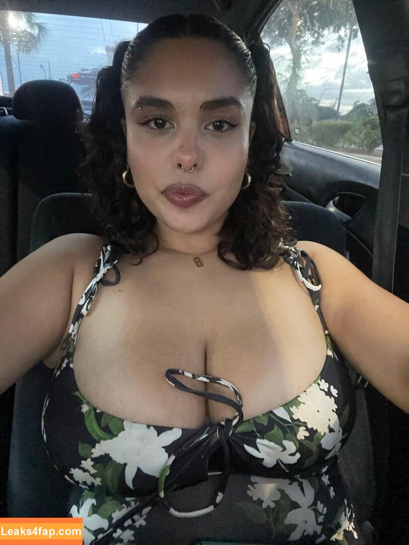 valent1na / vastlyval leaked photo photo #0002