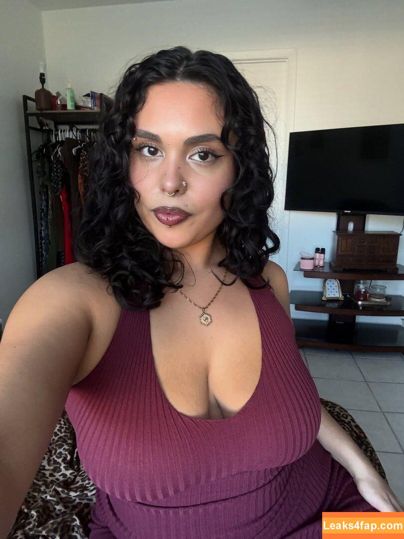 valent1na / vastlyval leaked photo photo #0012