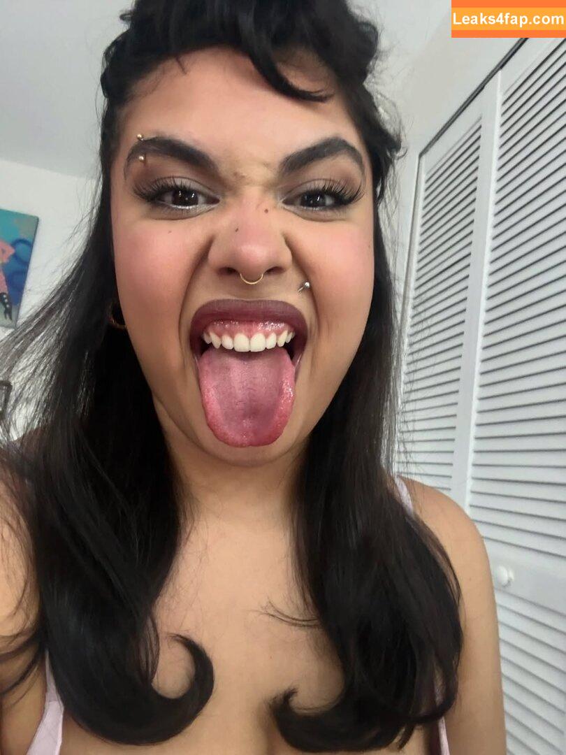 valent1na / vastlyval leaked photo photo #0015