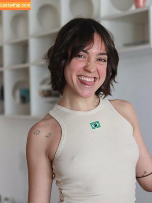 Valentina Bandeira photo #0066