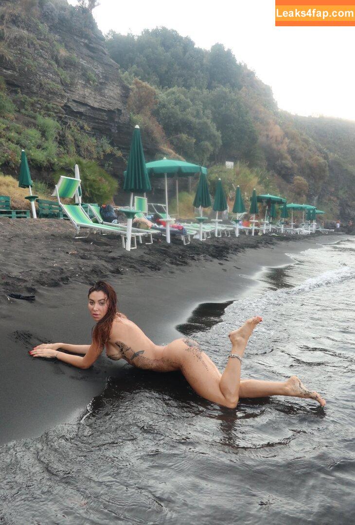 Valentina Fradegrada / lafradegrada_free / valentinafradegrada / vfradegrada leaked photo photo #0102