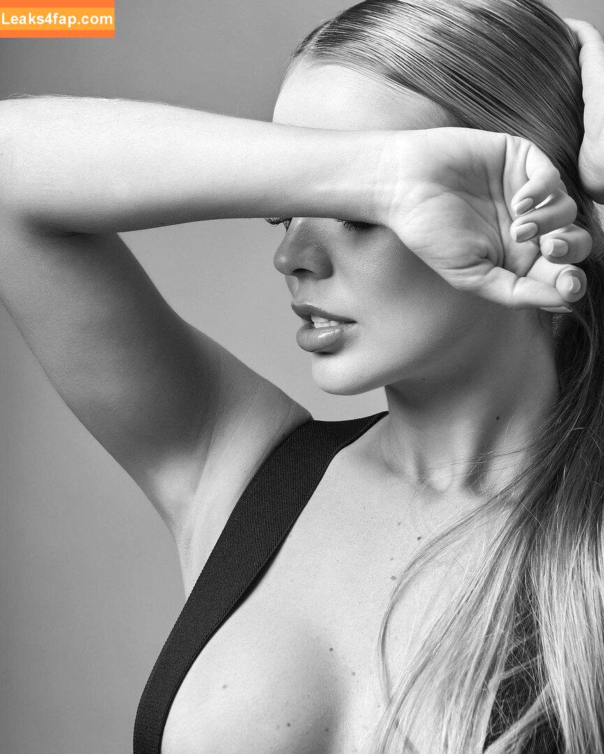 Valentina Gallego / Vallengallego / https: / valentgallegom1 / valentinagallegom1 leaked photo photo #0006