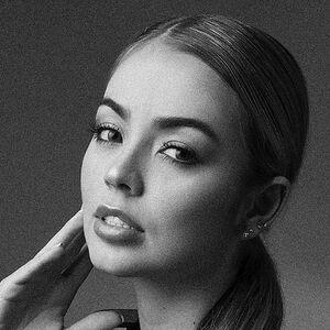 Valentina Gallego photo #0013