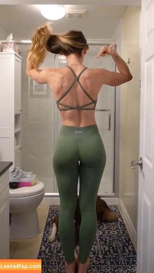 Valentina Lequeux photo #0128