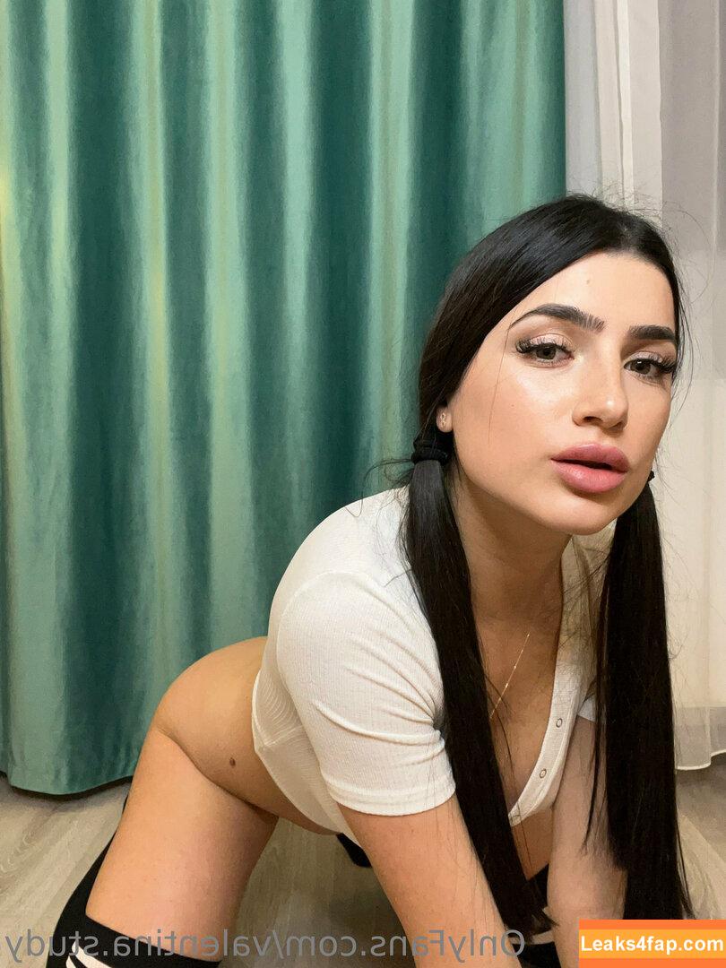 valentina.study / vali.study leaked photo photo #0066