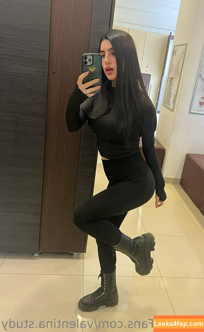 valentina.study / vali.study leaked photo photo #0082