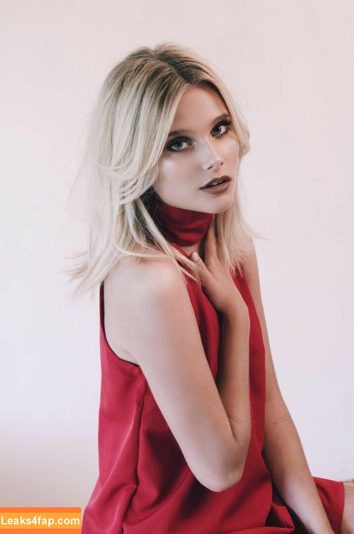 Valentina Zenere / saint.valentina / valentinazenere leaked photo photo #0094