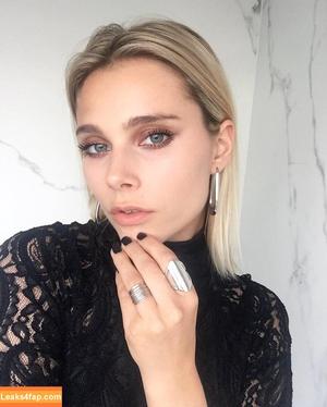 Valentina Zenere фото #0118