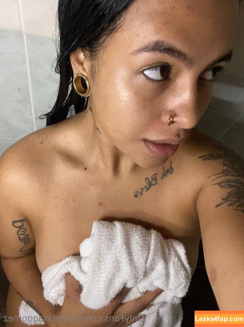 valentinaggomez / valeng222_ leaked photo photo #0044