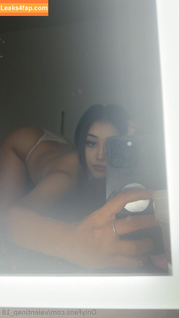 valentinap_18 / valentina.perez1825 leaked photo photo #0006