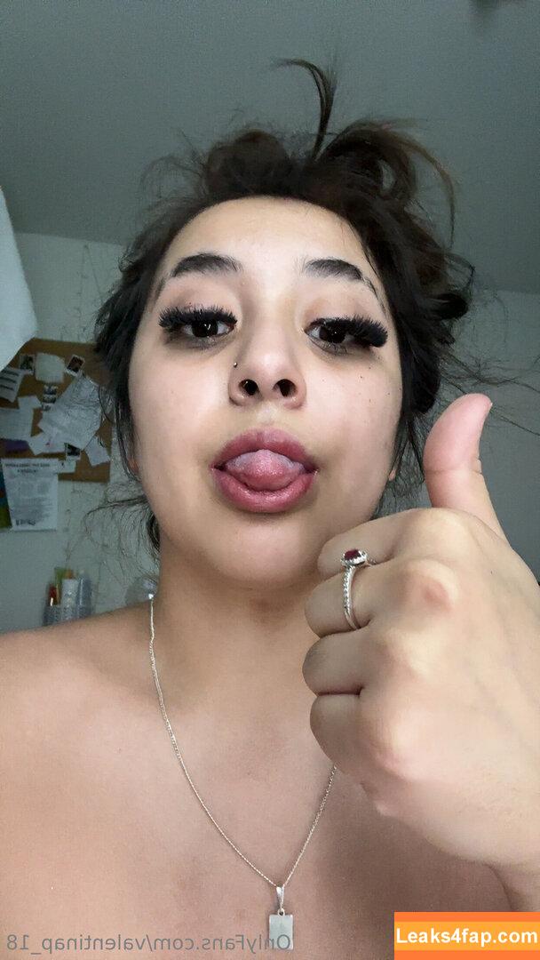 valentinap_18 / valentina.perez1825 leaked photo photo #0015