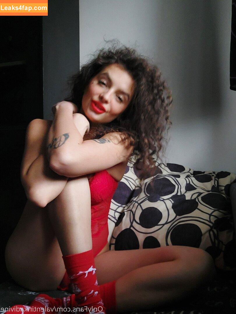valentinedivinefree /  leaked photo photo #0005