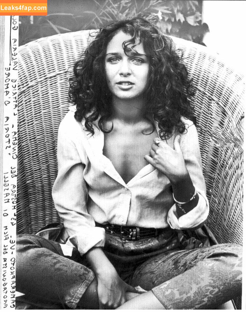 Valeria Golino / valeriagolino_page слитое фото фото #0001