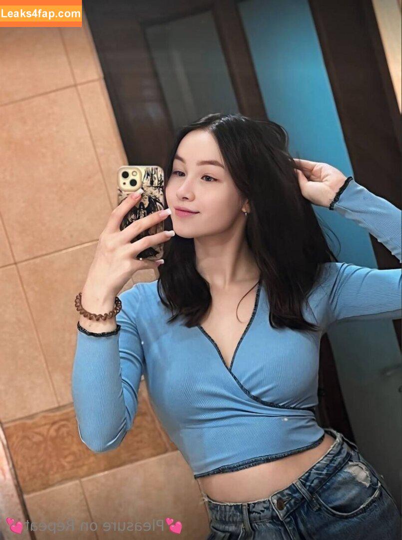 valeria.kitty / kitty._valeriaa / kitty.valeria / valeriaa_kitty leaked photo photo #0012