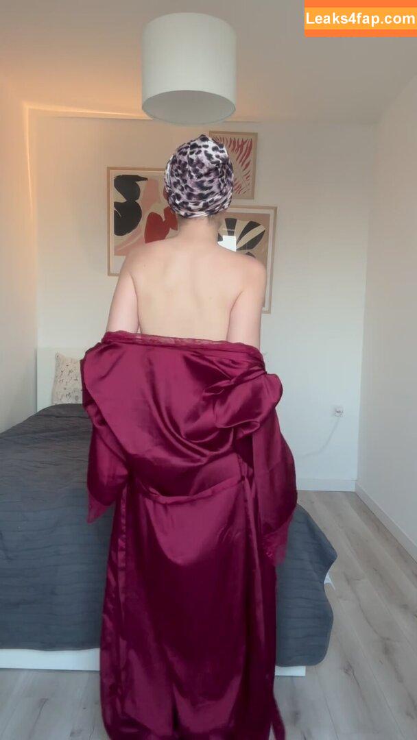 Valeria Migova / Valeria M. ASMR / v.migova слитое фото фото #0010