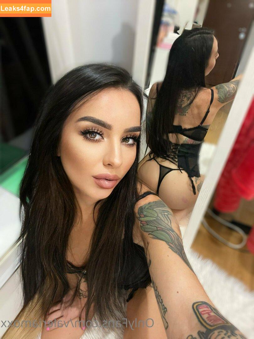 valeriamoxx / vandoll_sg leaked photo photo #0188