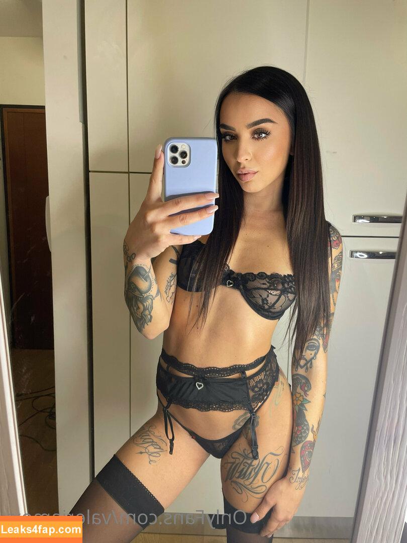 valeriamoxx / vandoll_sg leaked photo photo #0247