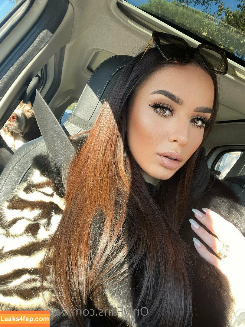 valeriamoxx / vandoll_sg leaked photo photo #0248