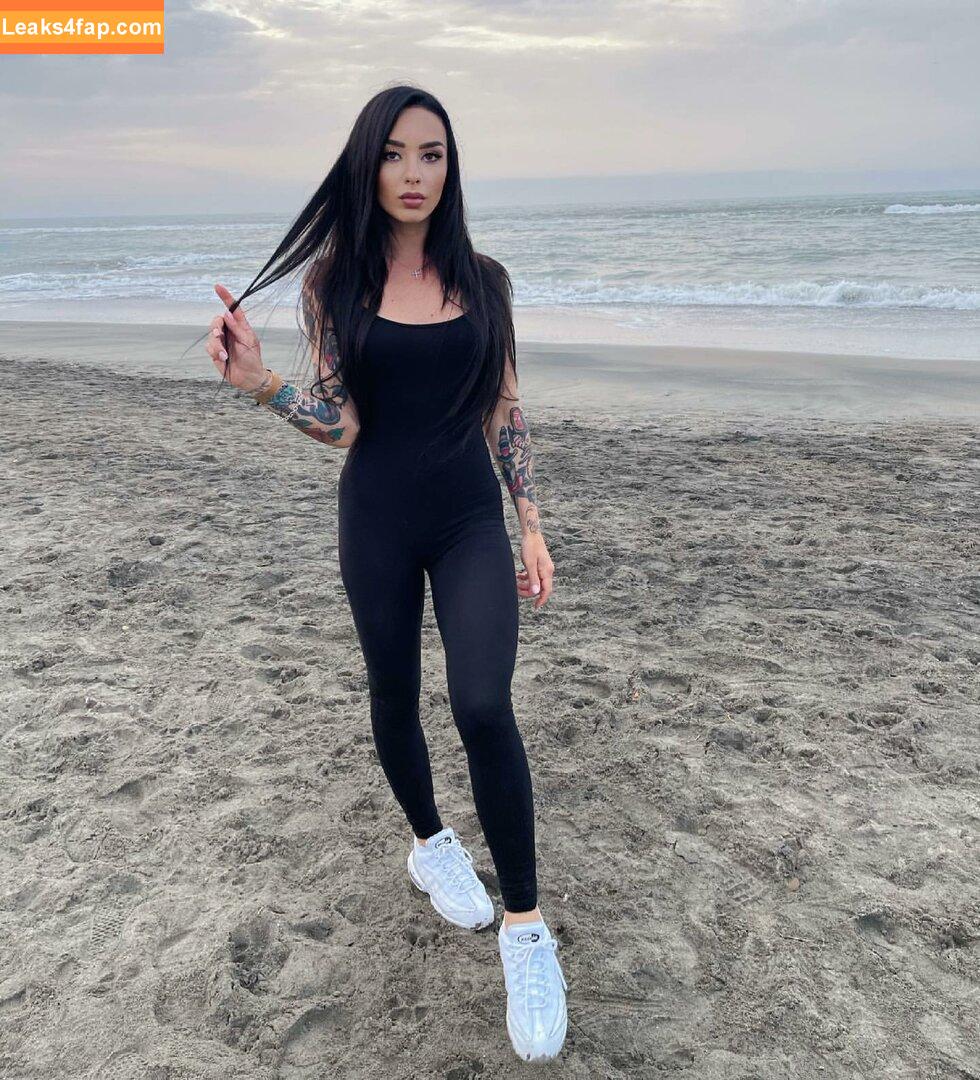 valeriamoxx / vandoll_sg leaked photo photo #0405