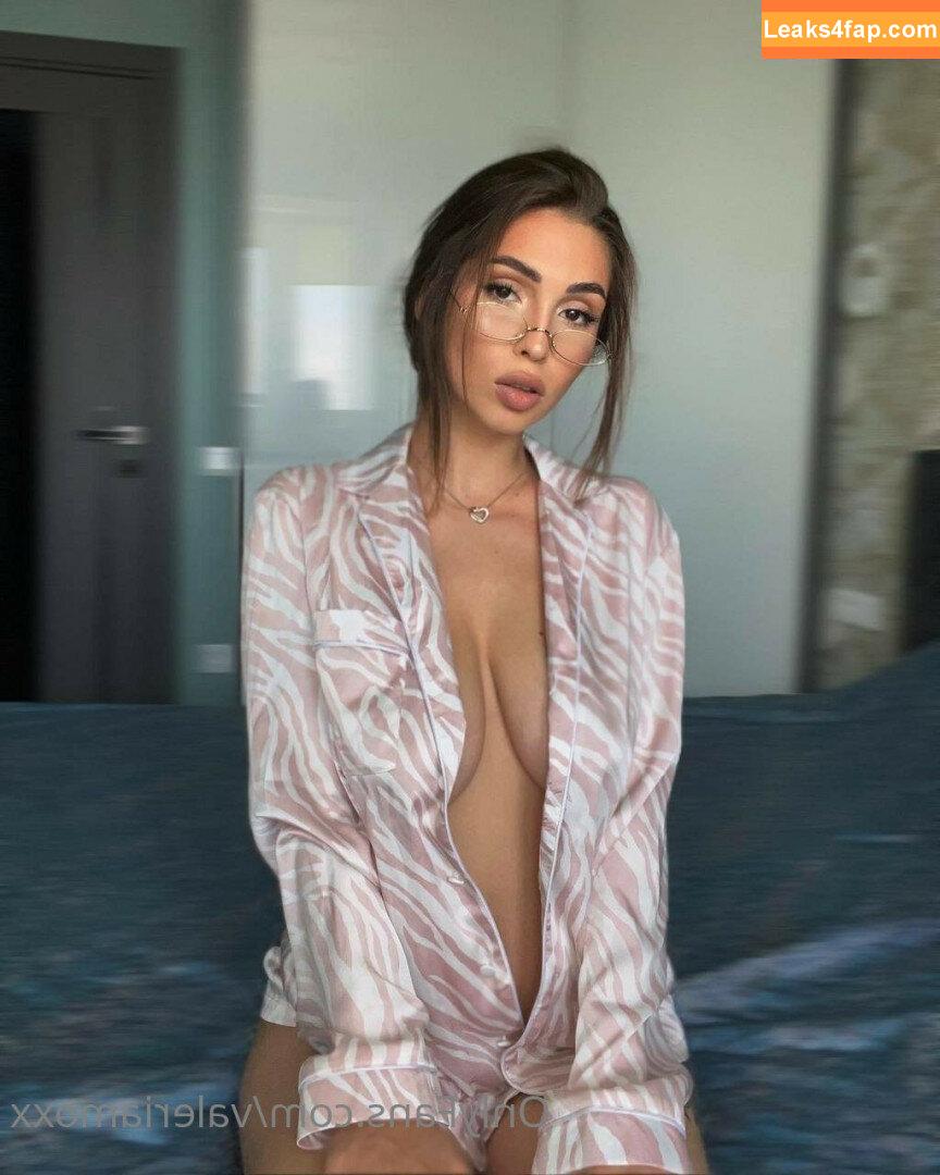 valeriamoxx / vandoll_sg leaked photo photo #0442