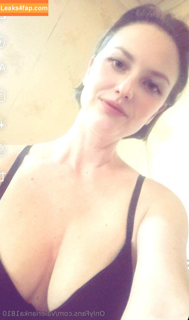 valerianka1810 / valerianka__ leaked photo photo #0001