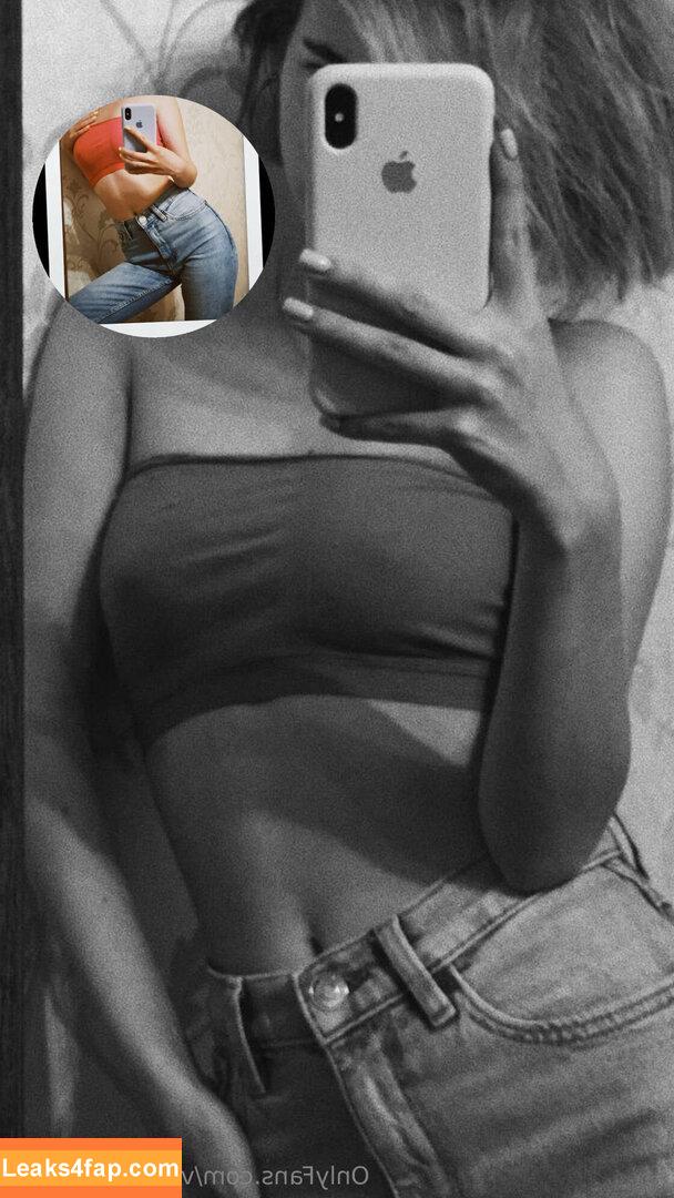 valerianotyours / valeria_tuu leaked photo photo #0010
