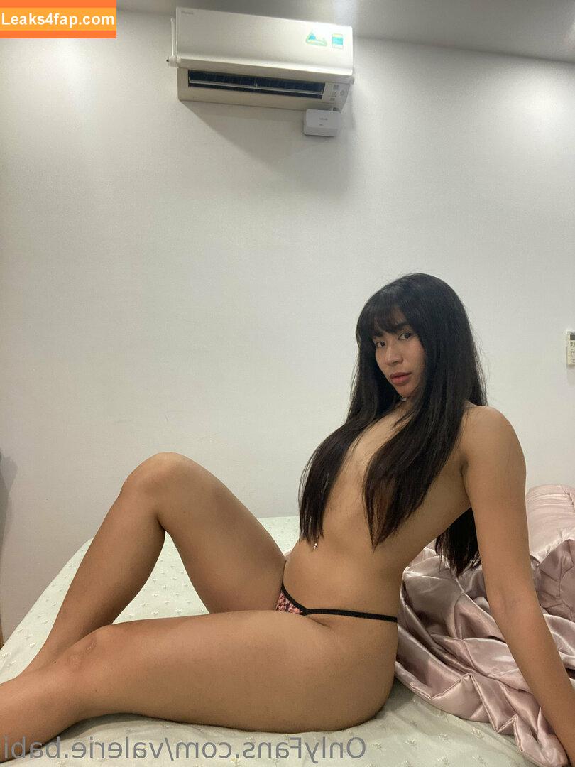 valerie.babi / valeriebabiii leaked photo photo #0074