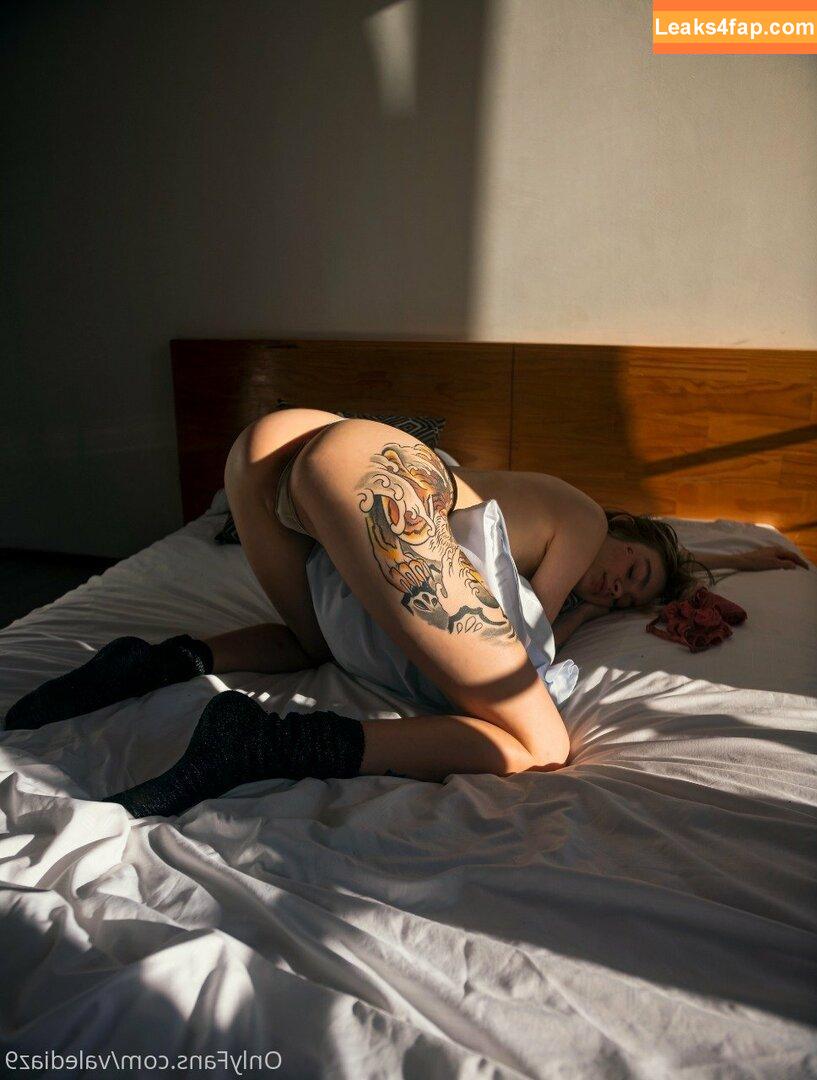 Valerie Diaz /  / Soyvaleridiaz / valediaz9 / vvaalleerriiee_4 leaked photo photo #0108