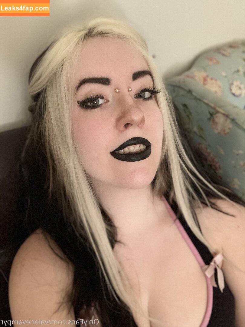 Valerie Vampyr / little__vampire / valerievampyr leaked photo photo #0240