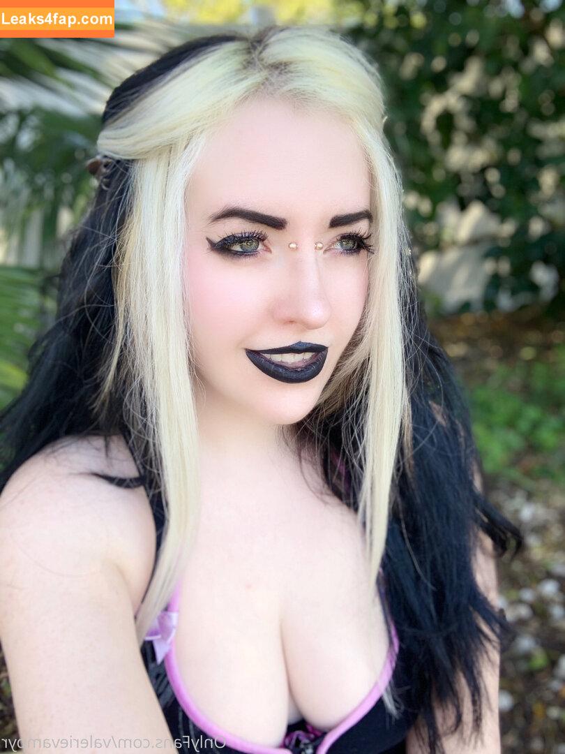Valerie Vampyr / little__vampire / valerievampyr leaked photo photo #0241