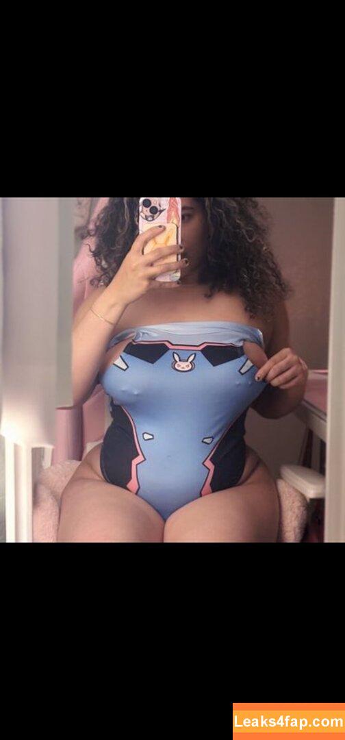 Valeriezun / subgirl77 leaked photo photo #0010