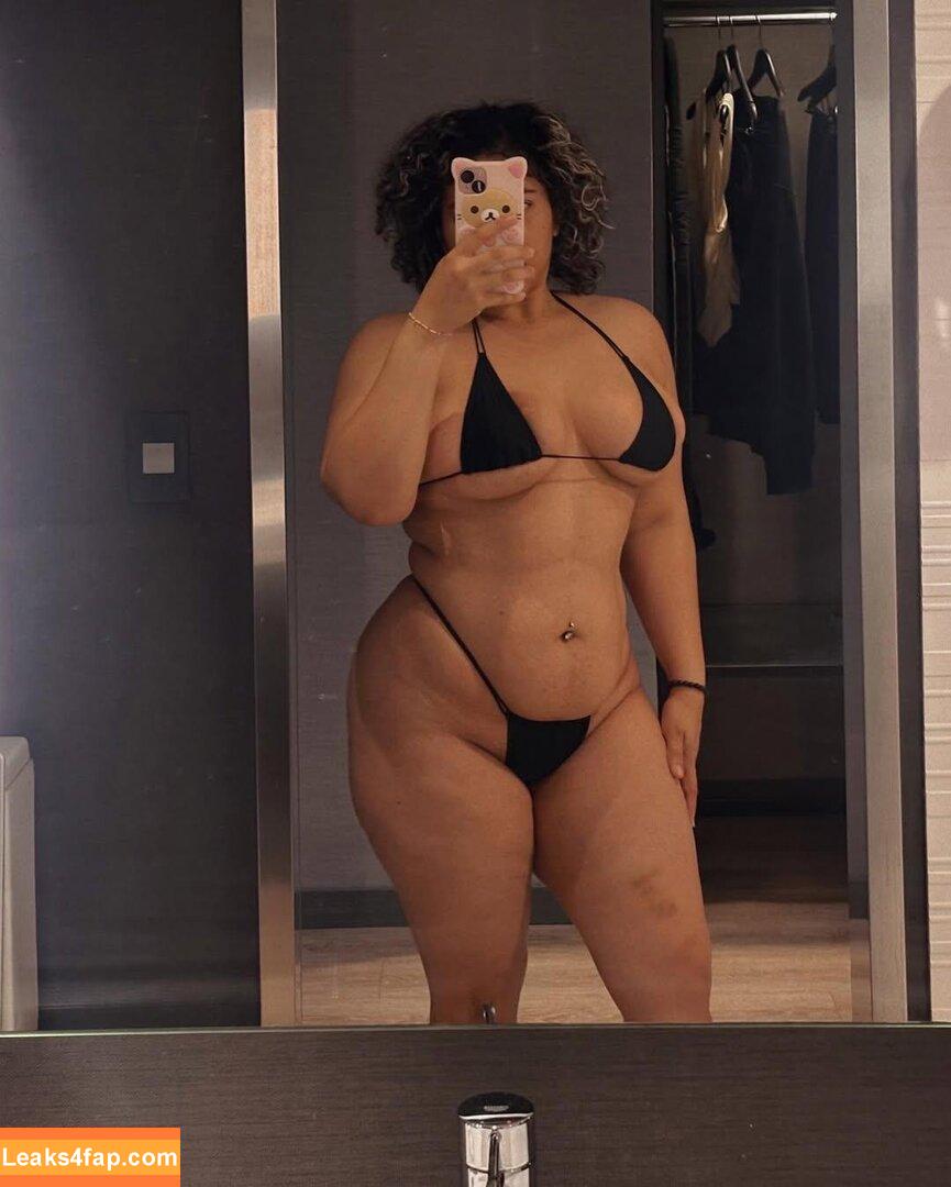 Valeriezun / subgirl77 leaked photo photo #0012