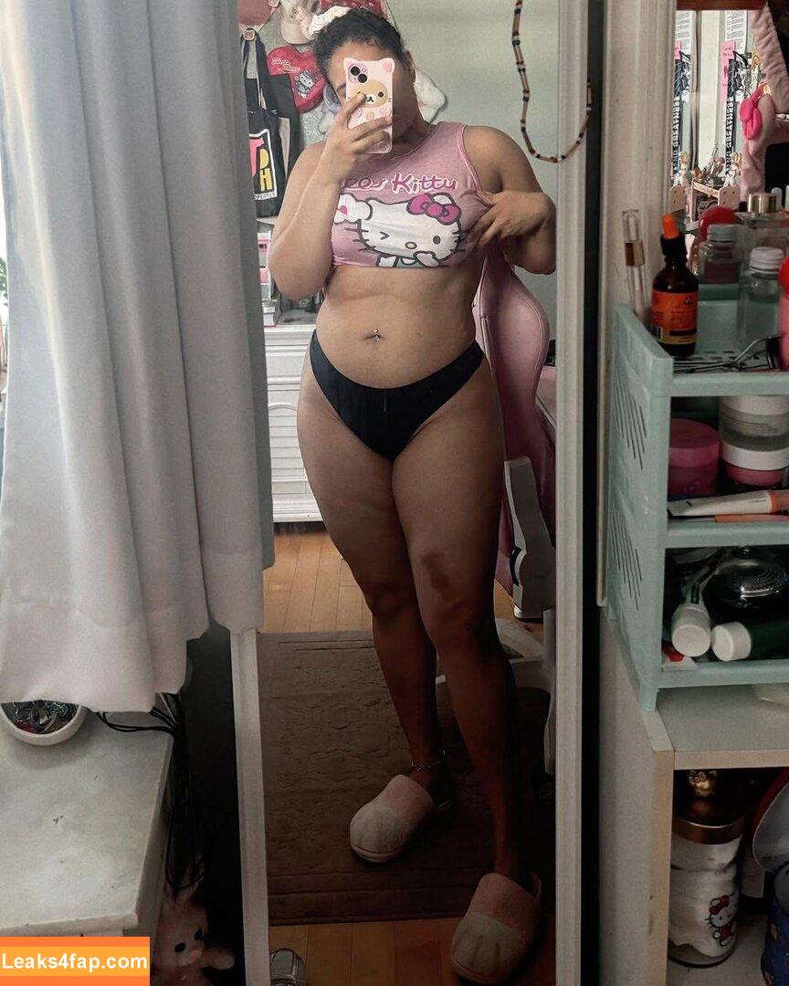 Valeriezun / subgirl77 leaked photo photo #0025
