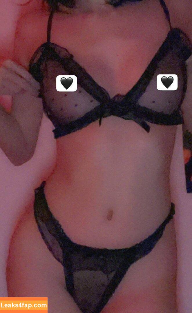 Valerya Salinas / Valessj / valackermannn / valesalinassj leaked photo photo #0068