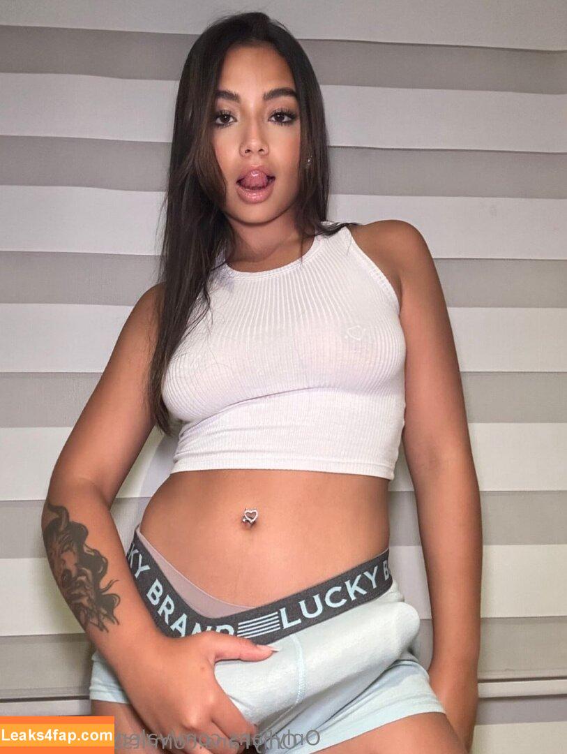 valerylovelyfoxy / valerylovell leaked photo photo #0012