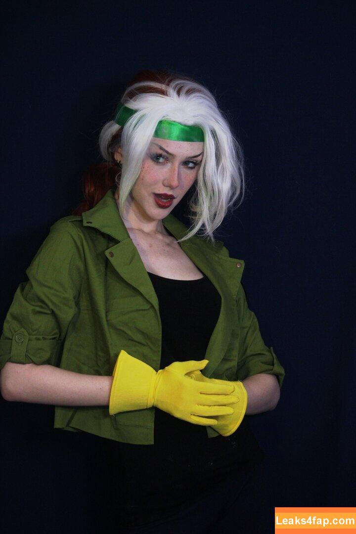 ValiantF0x / VixenValiant / user leaked photo photo #0128