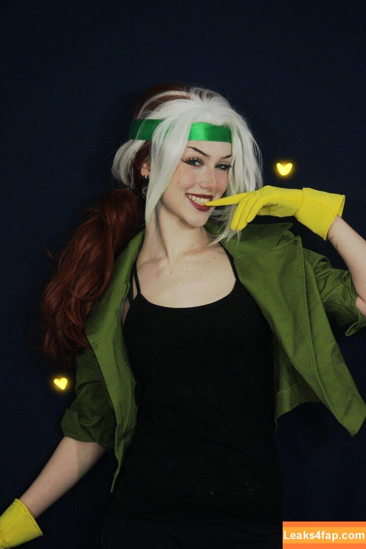 ValiantF0x / VixenValiant / user leaked photo photo #0130