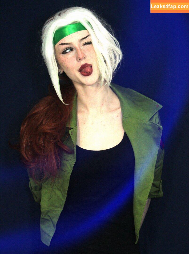ValiantF0x / VixenValiant / user leaked photo photo #0132
