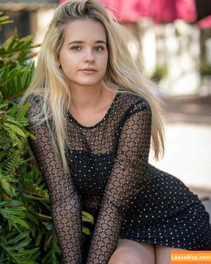 Valkyrie Mcfey photo #0012