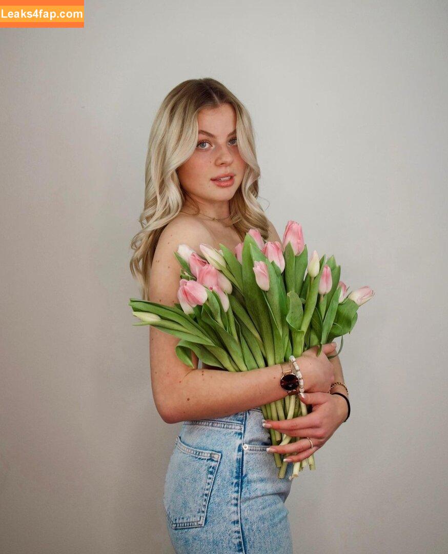 Vallixpauline leaked photo photo #0107
